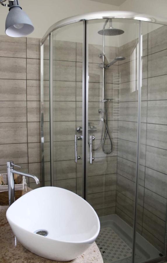 4 Balconi Liberty Apartments Lecce Bagian luar foto
