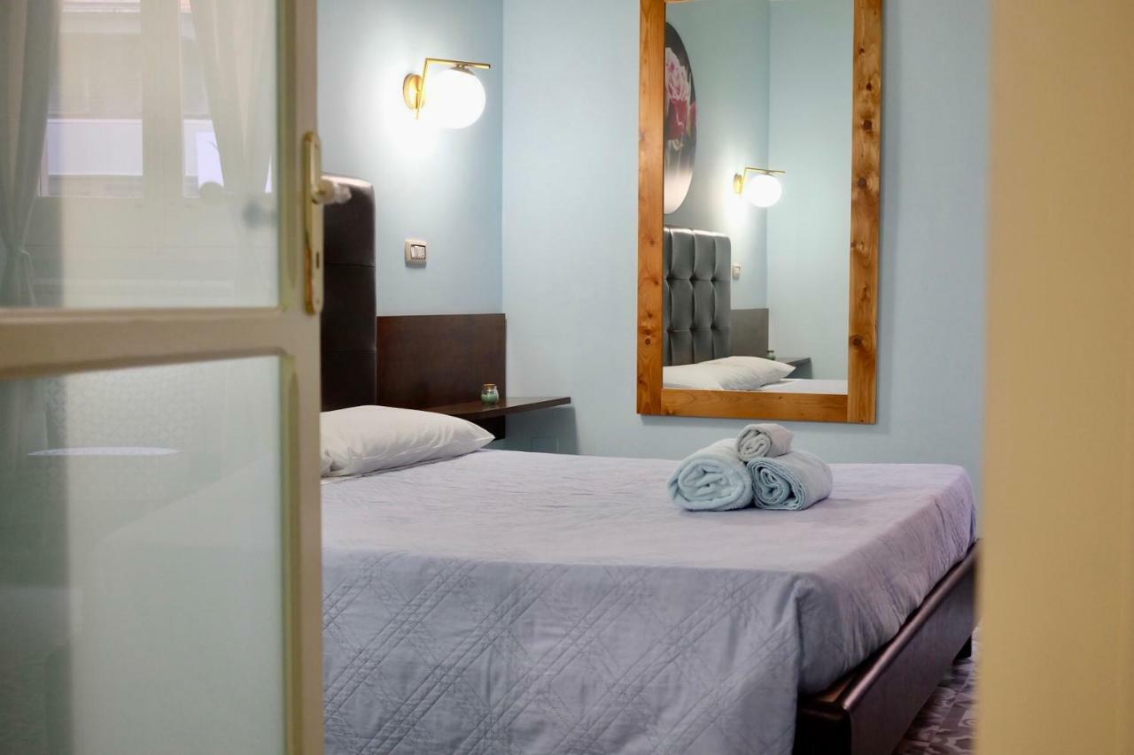 4 Balconi Liberty Apartments Lecce Bagian luar foto
